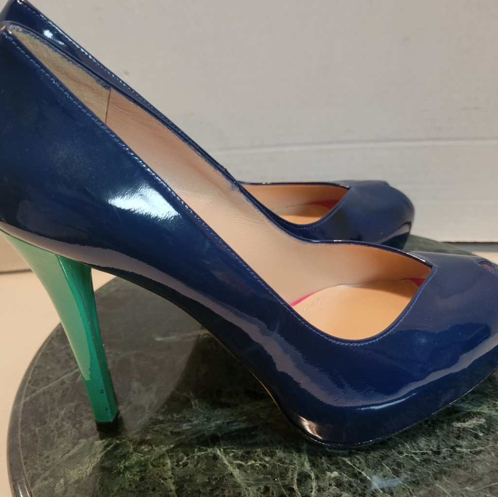Stuart Weitzman 8.5 Heels